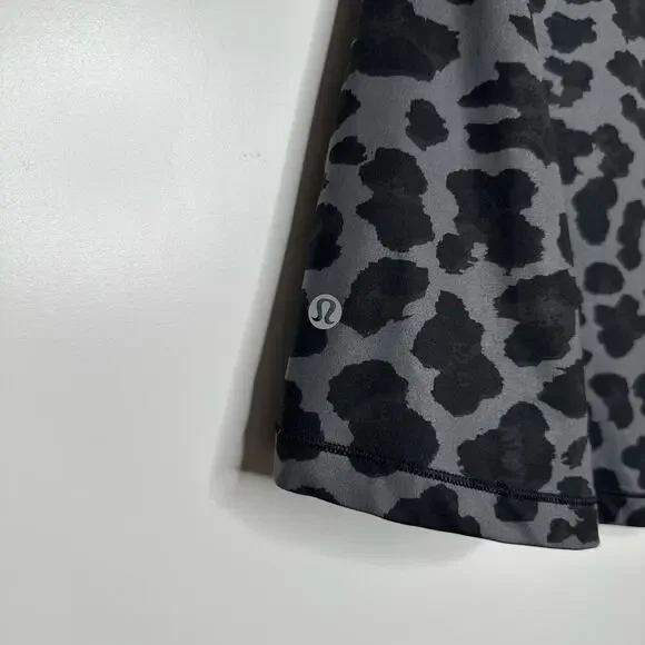 Lululemon One Shoulder Animal Print Striped Tank Women's Gray Black Size 6? - Picture 4 of 4